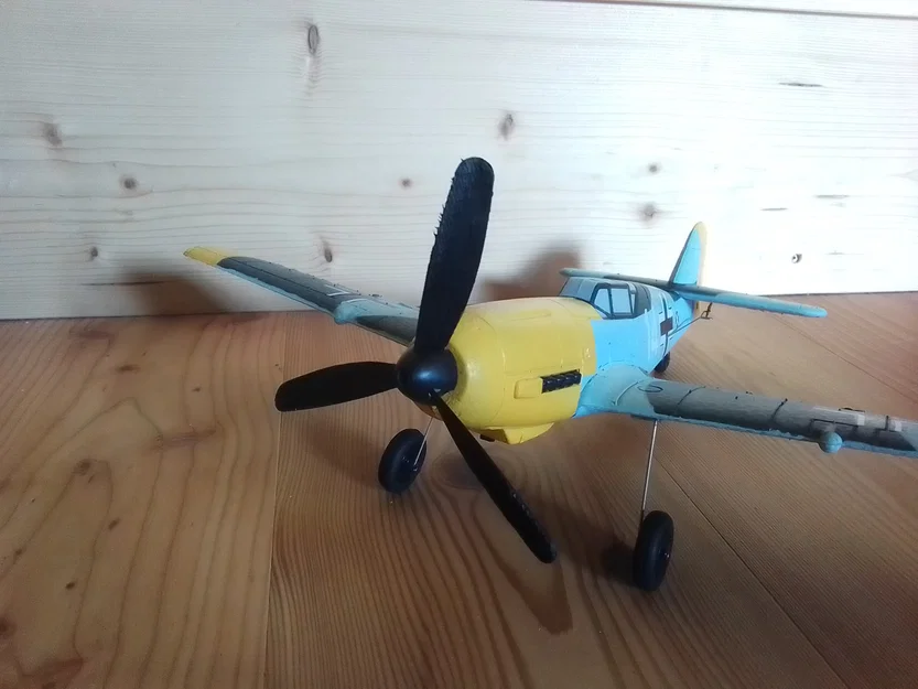 Cánh quạt Bf 109 V2 - Image 1