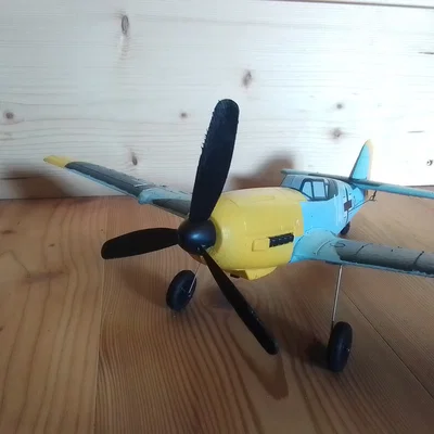 Cánh quạt Bf 109 V2