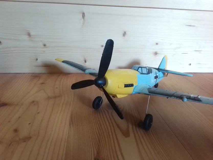 Cánh quạt Bf 109 V2 - Image 2