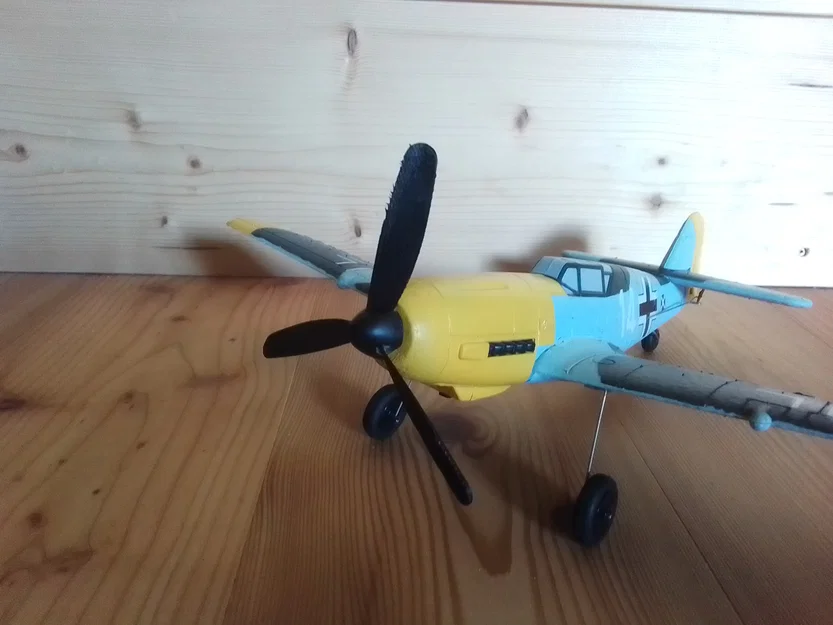 Cánh quạt Bf 109 V2 - Image 3