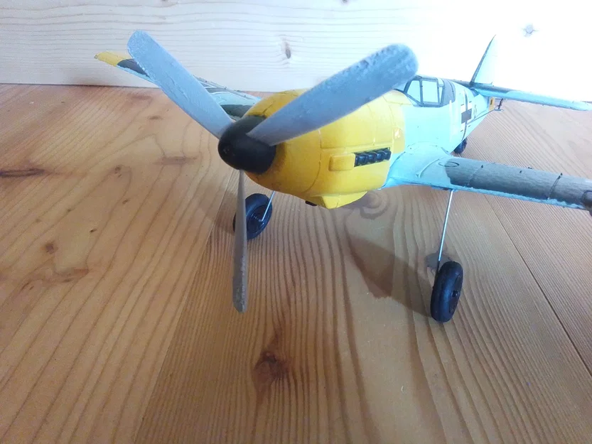Cánh quạt Bf 109 - Image 2
