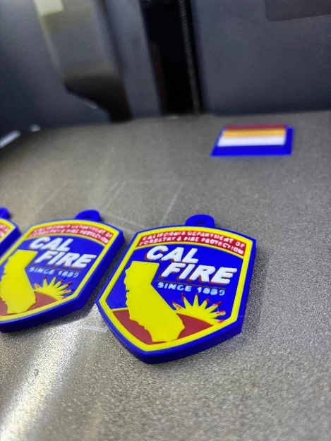 Thẻ đeo ba lô / Móc khóa CAL FIRE - Image 2