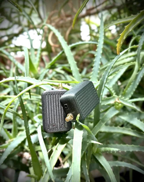 Nắp vỏ fakeTec Case tích hợp công tắc nguồn cho Meshtastic - Image 1