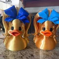 Mô hình chú vịt cổ vũ (Cheerleading duck) 3D siêu đáng yêu - Thumbnail 1