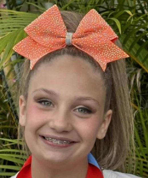 Mô hình chú vịt cổ vũ (Cheerleading duck) 3D siêu đáng yêu - Image 2