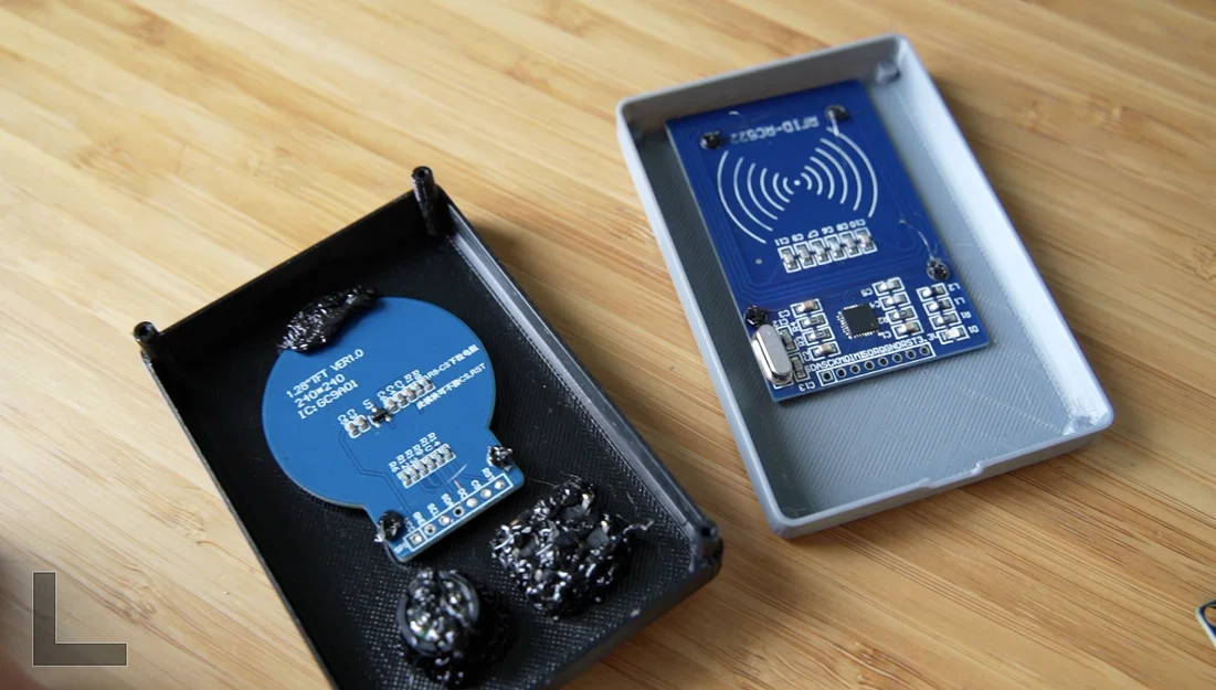 Dụng cụ đọc/ghi RFID cho cuộn nhựa in 3D - Image 3