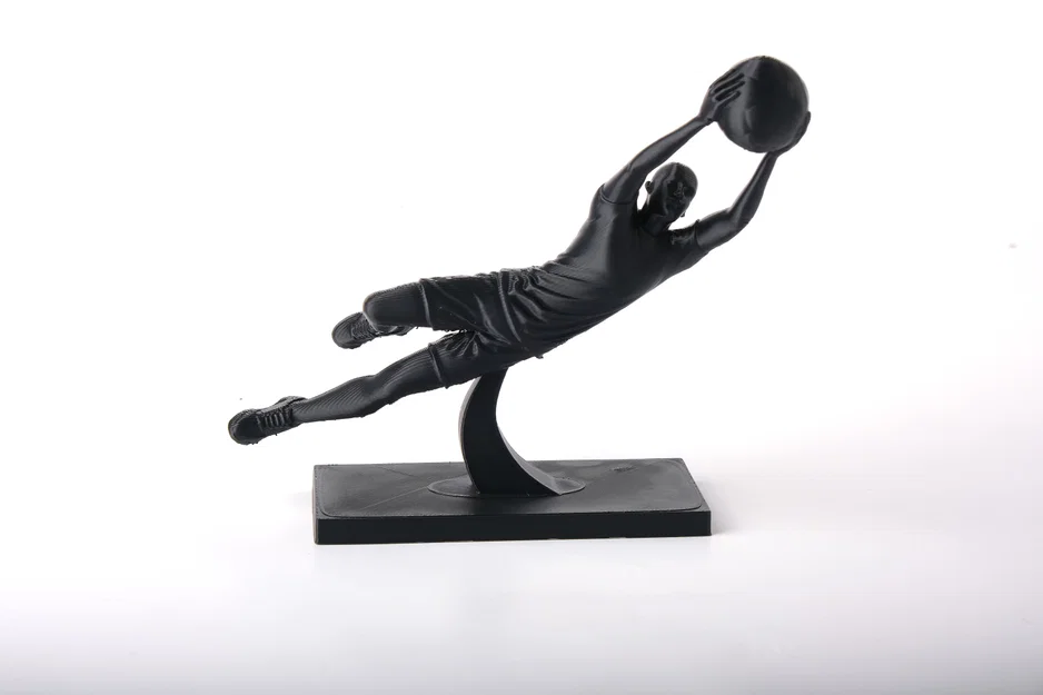 Tượng Thủ Môn Cản Phá (Goalkeeper Save Sculpture) - Image 2