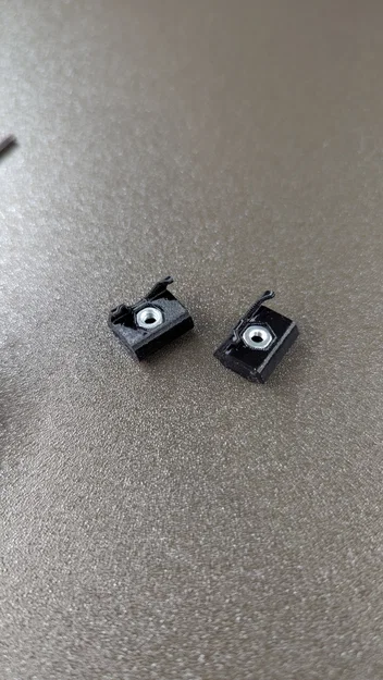 T-Nut tích hợp đai ốc M4 cho thanh nhôm 3030 (Prusa XL) - Image 2