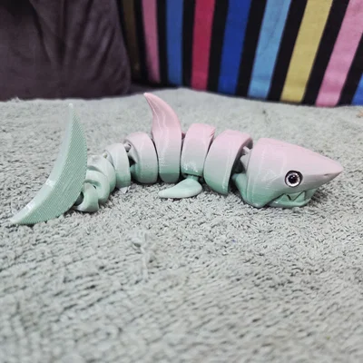 Cá mập khớp nối Reinforced Articulated Shark - Hỗ trợ gắn mắt thủy tinh