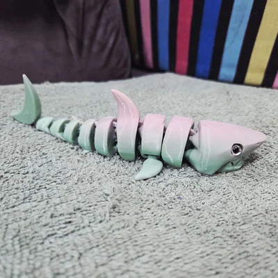 Cá mập khớp nối Reinforced Articulated Shark - Hỗ trợ gắn mắt thủy tinh