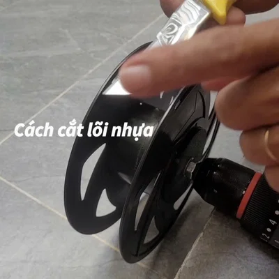 Jig hỗ trợ cắt lõi nhựa Filament tiện lợi cho máy in 3D