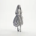 Mô hình in 3D tượng cô gái trùm mũ đầy bí ẩn - Thumbnail 2