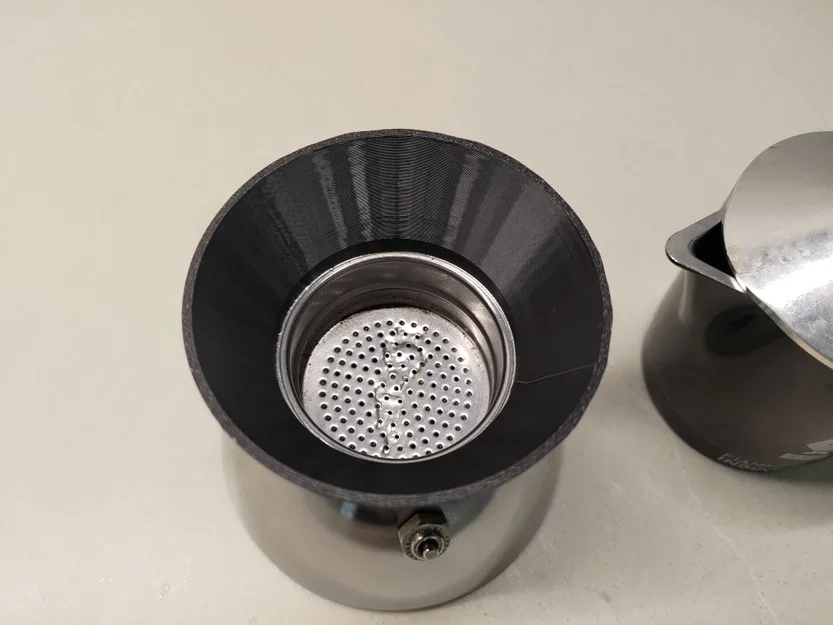 Phễu đổ bột cà phê cho Bialetti Fiammetta Induction (2 cup) - Image 2