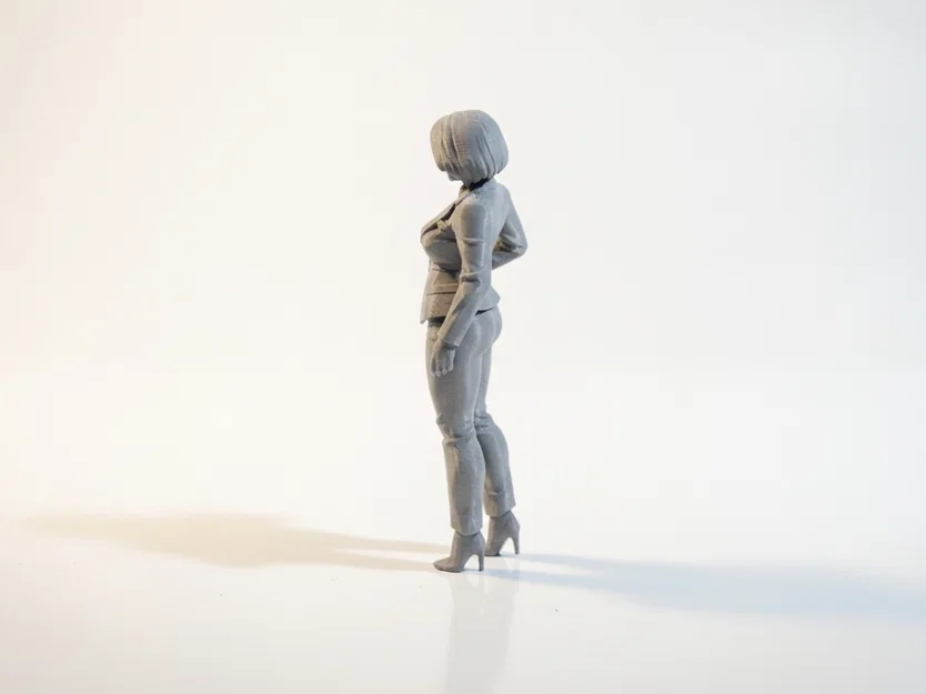 Mô hình in 3D Nữ Doanh nhân Văn phòng (Office Babe) - Image 4