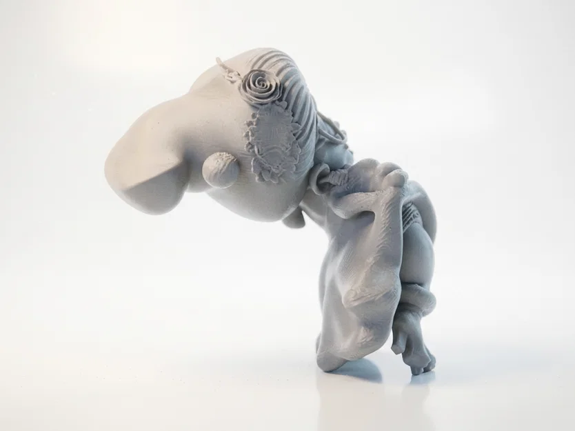 Mô hình 3D Bà Cụ Gửi Nụ Hôn Gió (Figurine) - Image 3