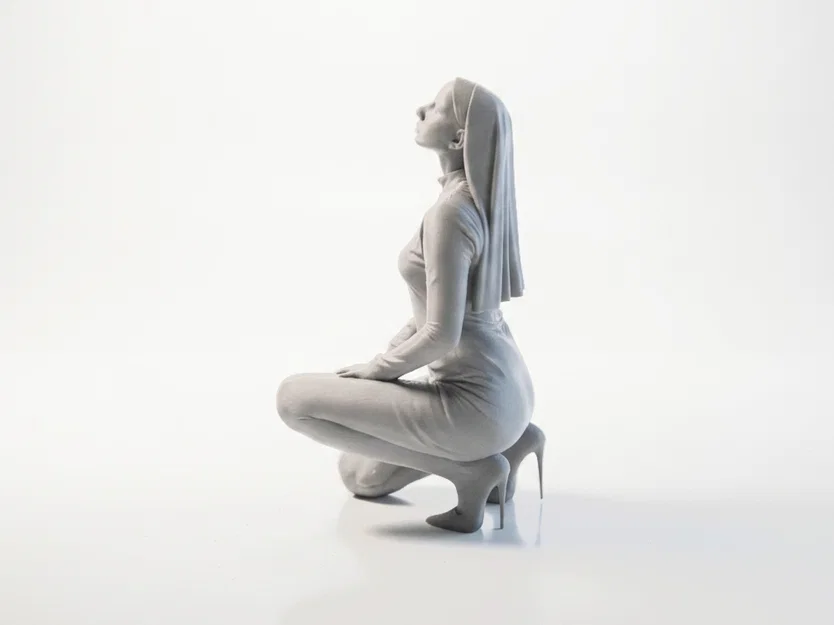 Mô hình 3D Nàng Tu Sĩ Cầu Nguyện - Tượng Tôn Giáo Đẹp Mắt - Image 1