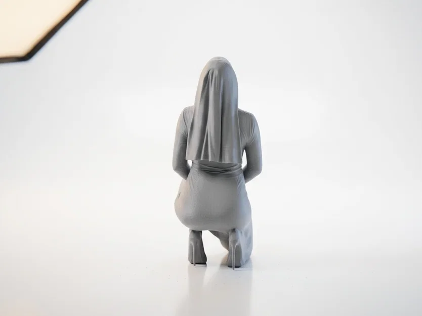 Mô hình 3D Nàng Tu Sĩ Cầu Nguyện - Tượng Tôn Giáo Đẹp Mắt - Image 4