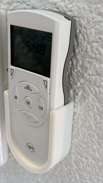 Giá treo tường 3D cho điều khiển từ xa Rademacher Homepilot - Image 1