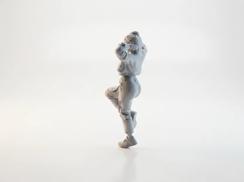 Mô hình nhân vật nữ mặc quần jean rách in 3D (Ripped Jeans Lady Figurine) - Image 4
