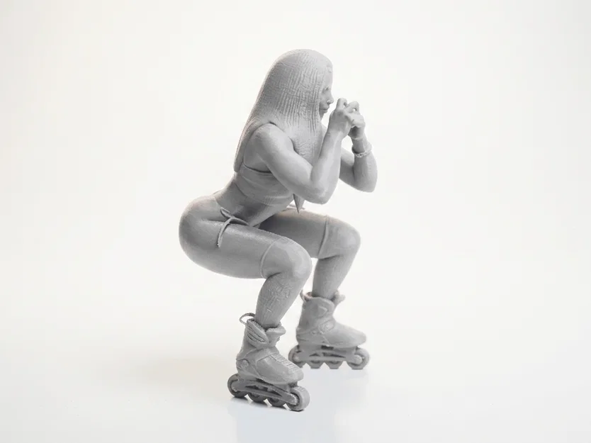 Mô hình 3D Nữ vận động viên trượt patin Rollerblade - Image 3