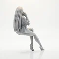 Mô hình 3D người phụ nữ ngồi điện thoại - Thumbnail 3