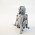 Tượng Nữ Ngồi Nghệ Thuật - Mẫu In 3D Sắc Sảo - Thumbnail 1