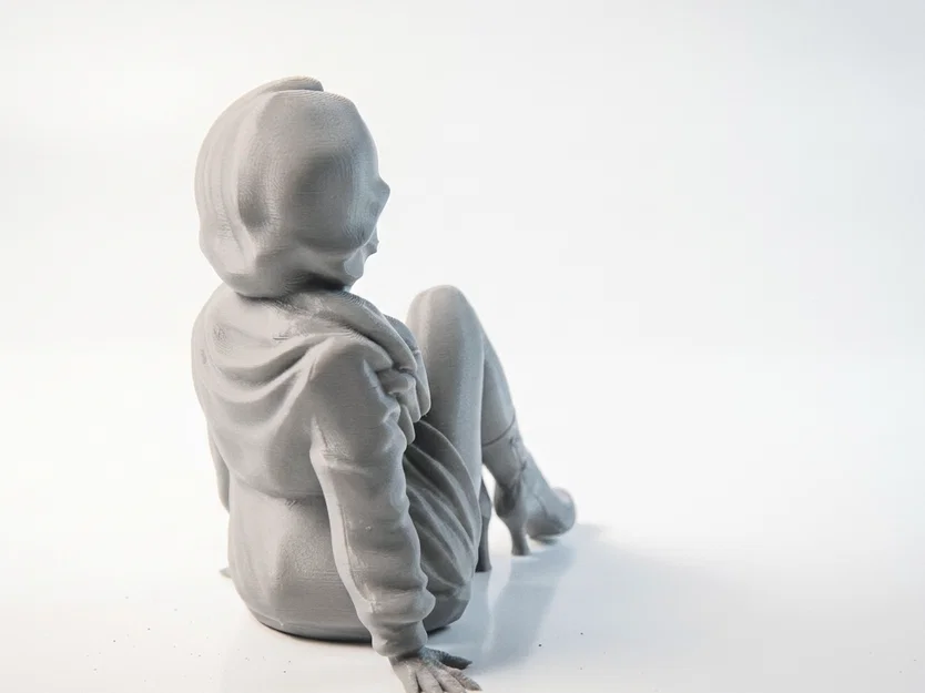 Tượng Nữ Ngồi Nghệ Thuật - Mẫu In 3D Sắc Sảo - Image 3