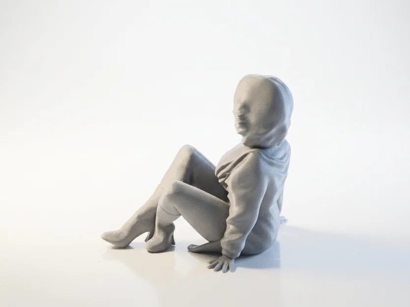 Tượng Nữ Ngồi Nghệ Thuật - Mẫu In 3D Sắc Sảo - Image 4