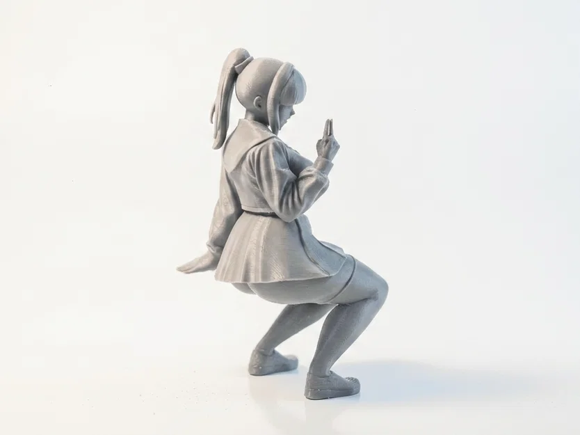 Mô hình 3D Anime Girl Crouching - Tượng nữ sinh ngồi xinh xắn - Image 3