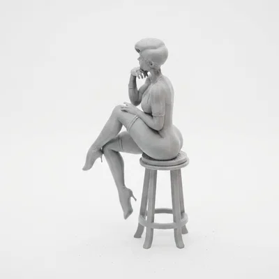 Mô hình tượng quý cô đang suy tư - Tượng nữ trang trí in 3D