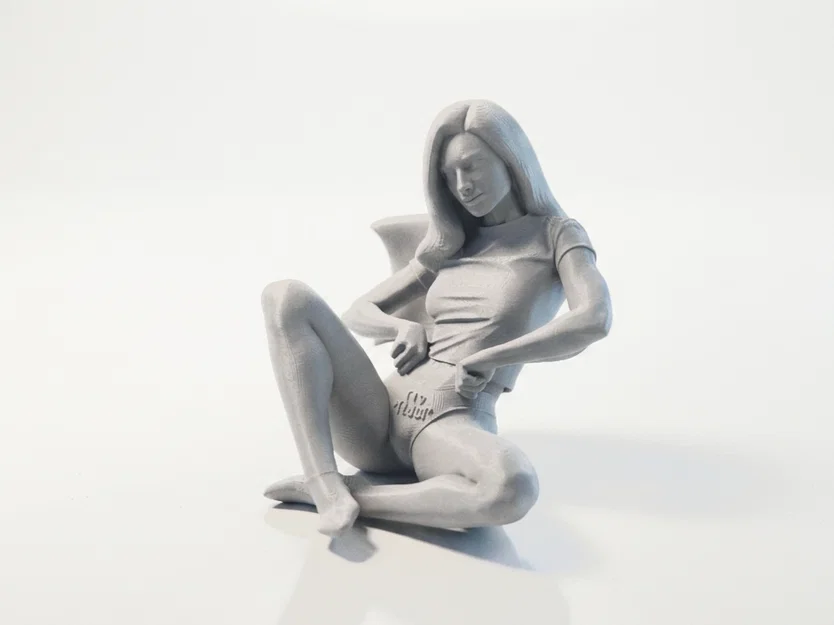 Mô hình in 3D Tượng quý cô ngồi thanh lịch - Image 1