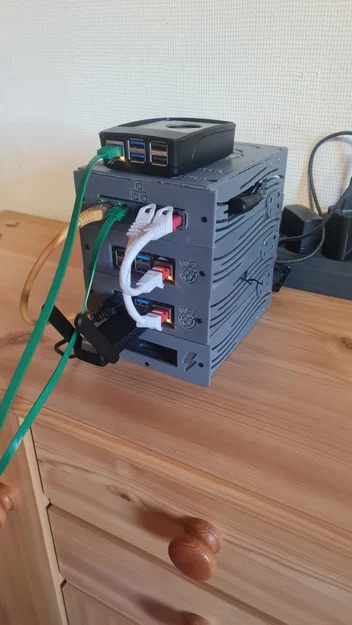 Tủ Rack Mini Cho Raspberry Pi - Image 1