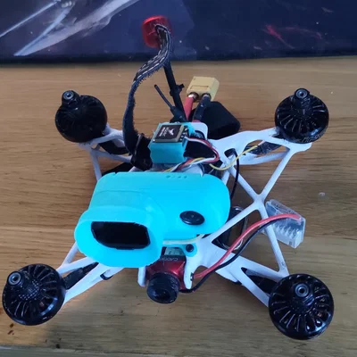 Giá đỡ Runcam Thumb Pro 25° cho khung FPV Synthara