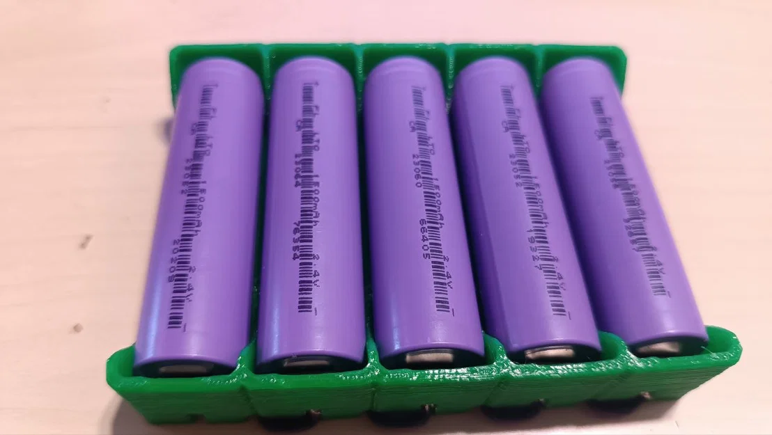 Đế giữ pin 18650 loại 5 viên (18650 X5 Battery Holder) - Image 1