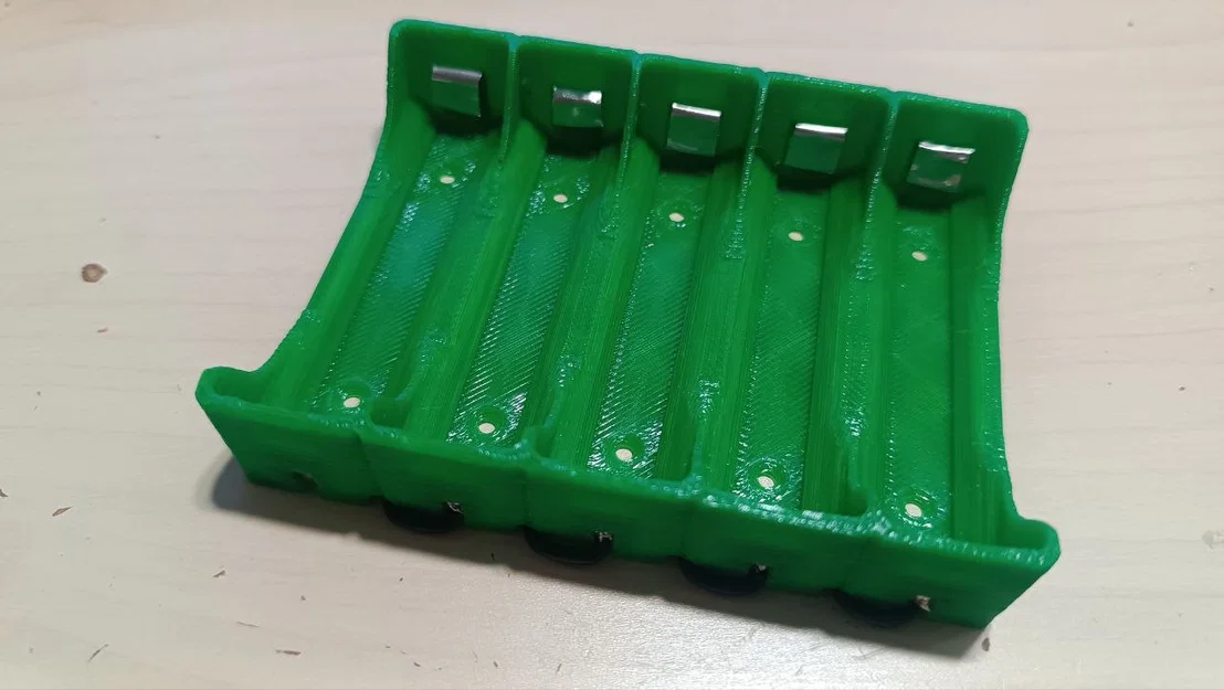 Đế giữ pin 18650 loại 5 viên (18650 X5 Battery Holder) - Image 2