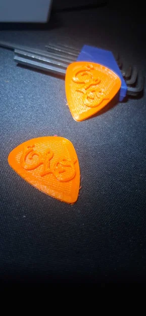 Gảy đàn Guitar (Guitar Pick) in 3D với logo Electric Light Orchestra - Image 1