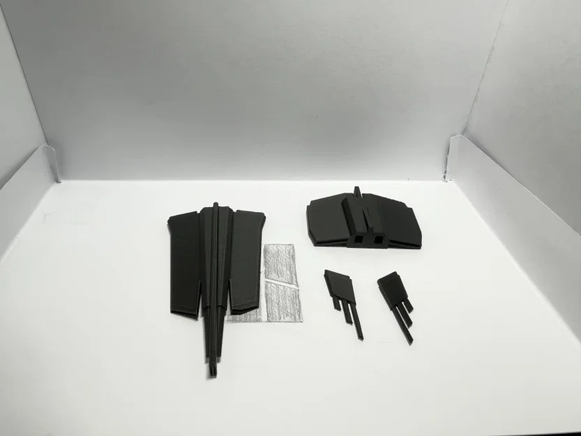 Mô hình tàu vũ trụ Agitator Class Corvette & Railgun - Image 7