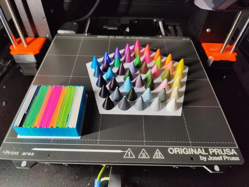 Mô hình nón hiệu chuẩn màu ColorMix cho Prusa MK4S với MMU3 - Image 1