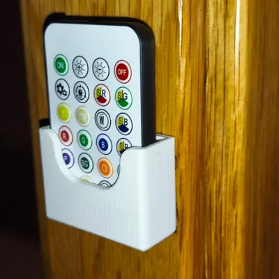 Giá treo tường cho remote điều khiển đèn phòng tắm chống nước Gotopceed