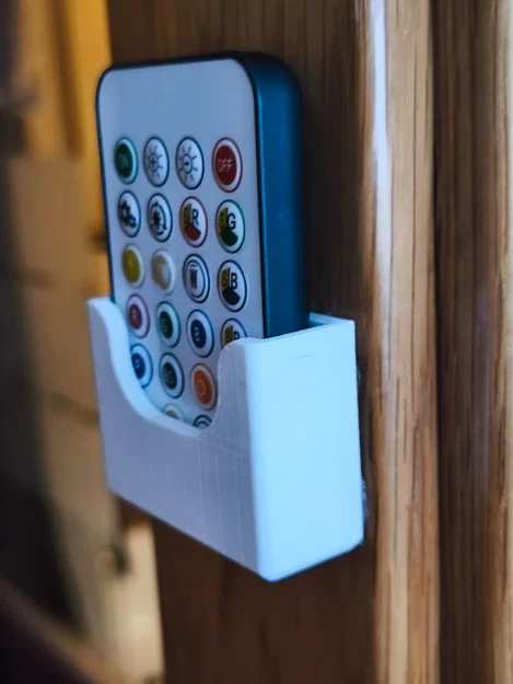 Giá treo tường cho remote điều khiển đèn phòng tắm chống nước Gotopceed - Image 4