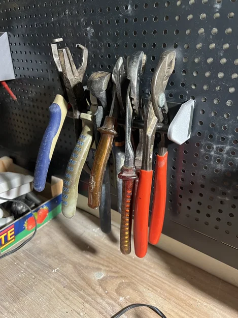Giá treo kìm tăng cường siêu bền cho bảng Peg Board - Image 2