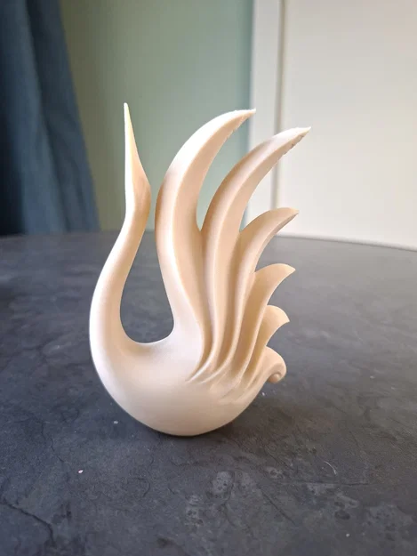 Tượng Thiên Nga Nghệ Thuật (Elegant Swan Sculpture) - Image 1