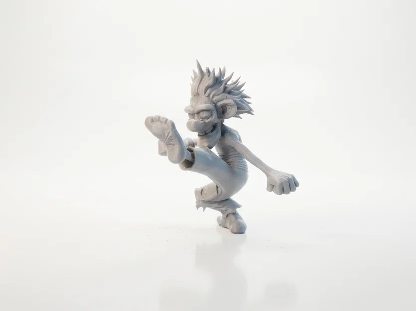 Mô hình 3D tượng ông già cá tính đang thực hiện cú đá - Image 4