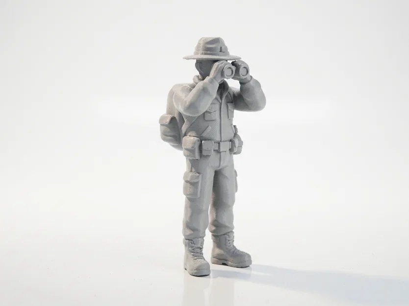 Mô hình 3D Nhân vật Nhà thám hiểm Explorer - Image 2