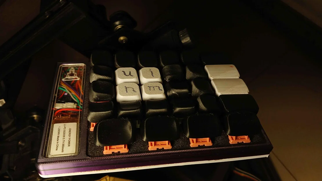 Keycap 1.5u Low Profile Dạng Yên Ngựa Nghiêng Cho Bàn Phím Cơ - Image 3