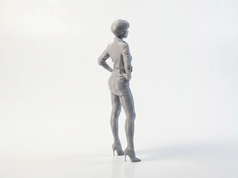 Mô hình 3D Tượng Nữ Anh Hùng (Hero Pose Woman Figure) - File in 3D - Image 3