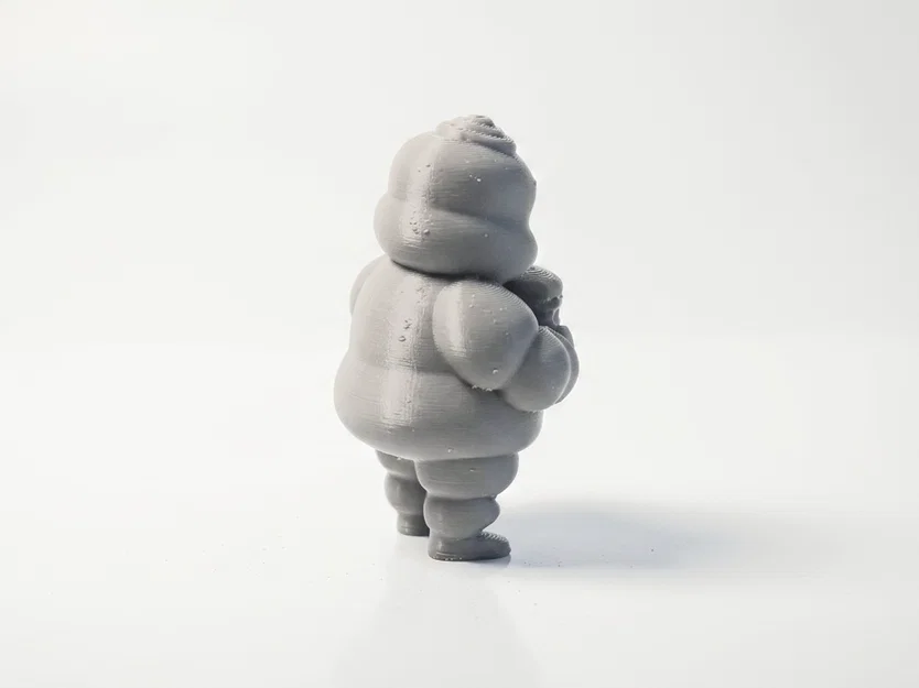 Mô hình Michelin Man uống bia – Tượng sưu tầm in 3D độc đáo - Image 3