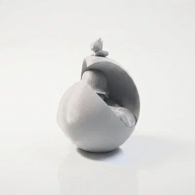 Mô hình 3D trang trí phòng bé: Em bé ngủ trên trăng khuyết