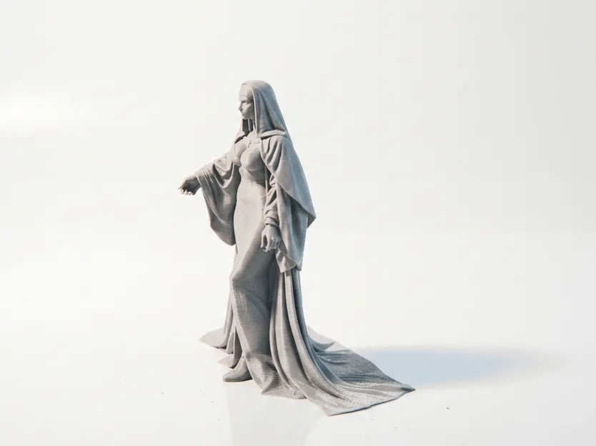 Mô hình in 3D tượng Mother Superior với áo choàng trùm đầu - Image 1
