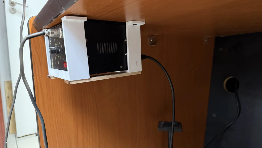 Giá đỡ treo máy hàn ANTEC 660A gọn gàng dưới bàn làm việc - Image 2